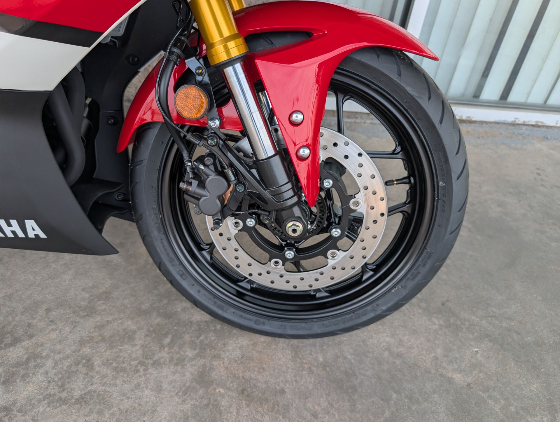 2026 Yamaha YZF-R3 8