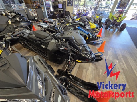 2026 Ski-Doo Summit Adrenaline w/ Edge Package 154 850 E-TEC Turbo R SHOT PowderMax X-Light 3.0 w/ FlexEdge