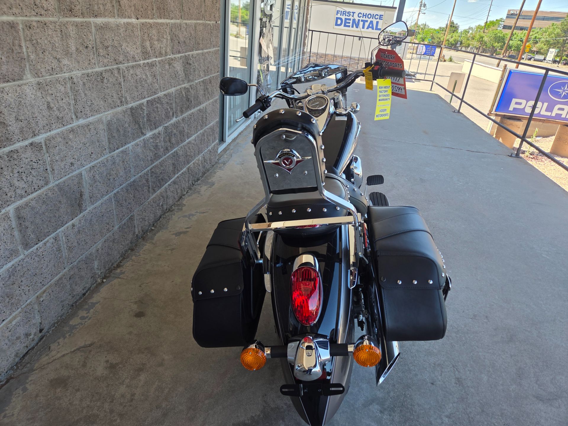 2026 Kawasaki Vulcan® 900 Classic LT 4