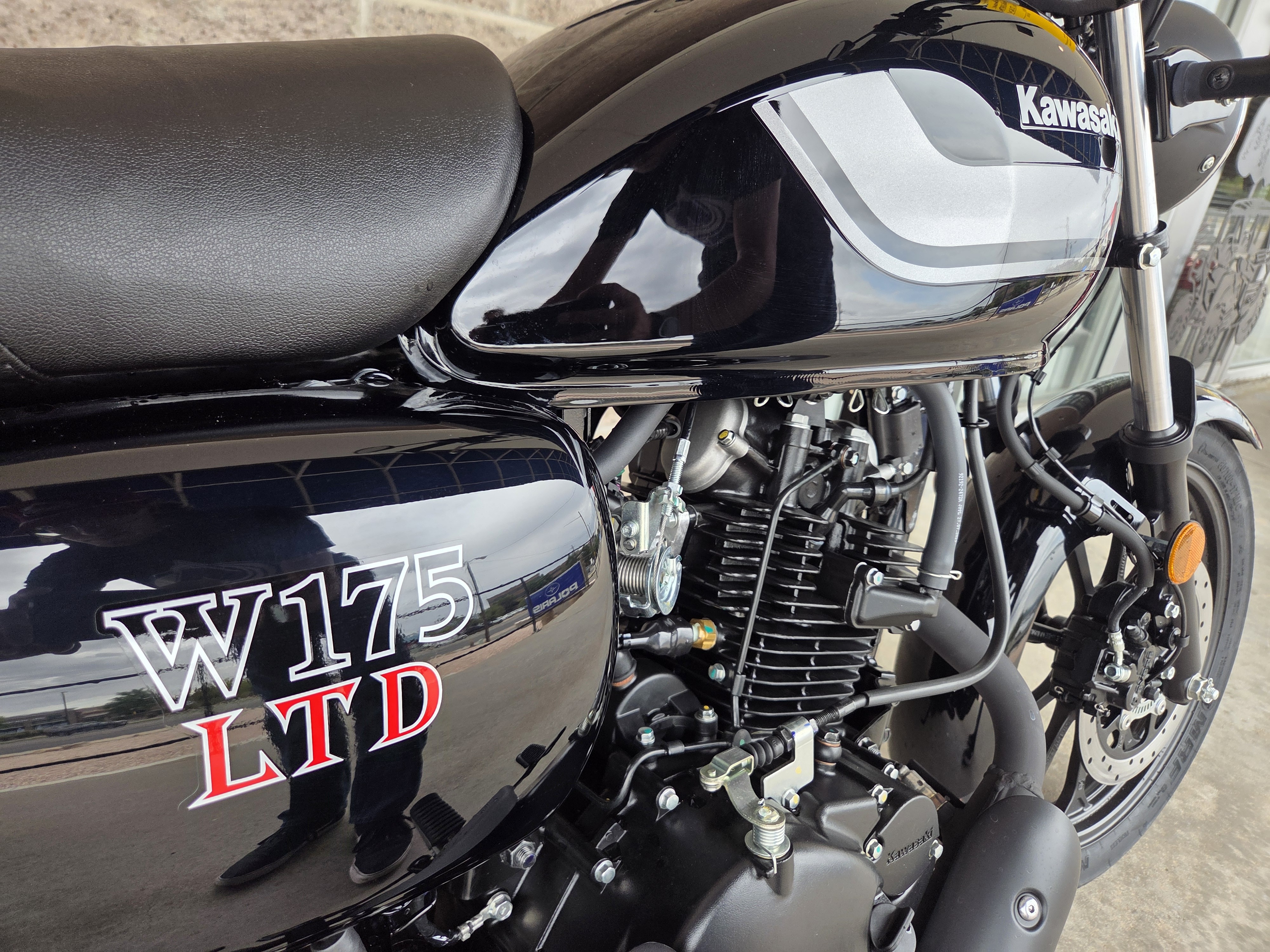 2026 Kawasaki W175 LTD 9