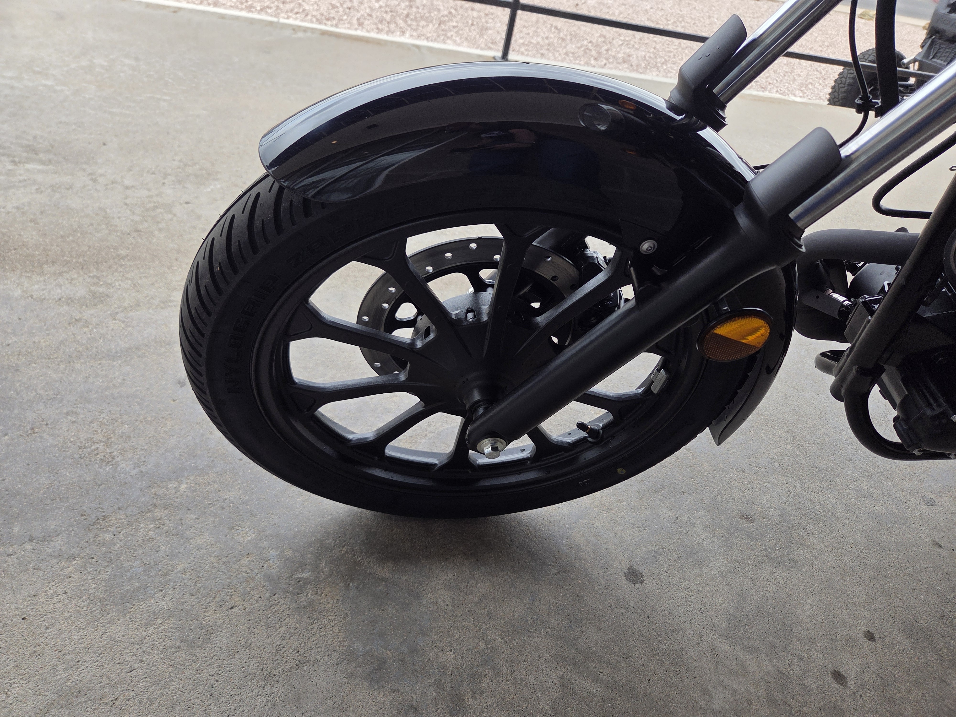 2026 Kawasaki W175 LTD 12