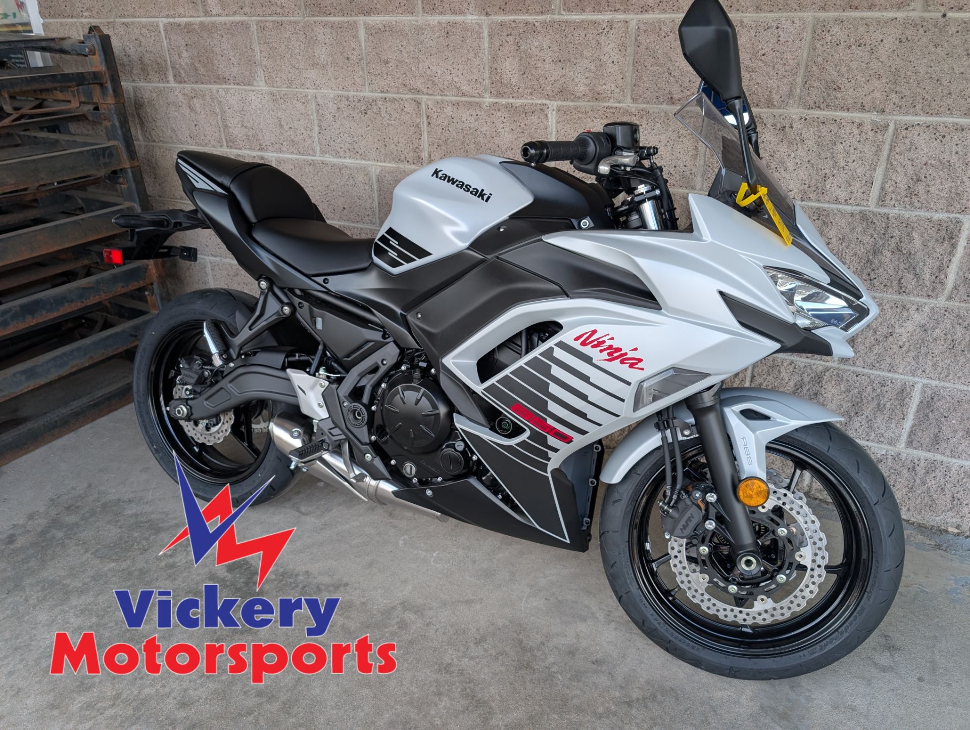 NK シャワーズ 2026 Kawasaki Ninja® 650 ABS Motorcycles Denver Colorado F0318