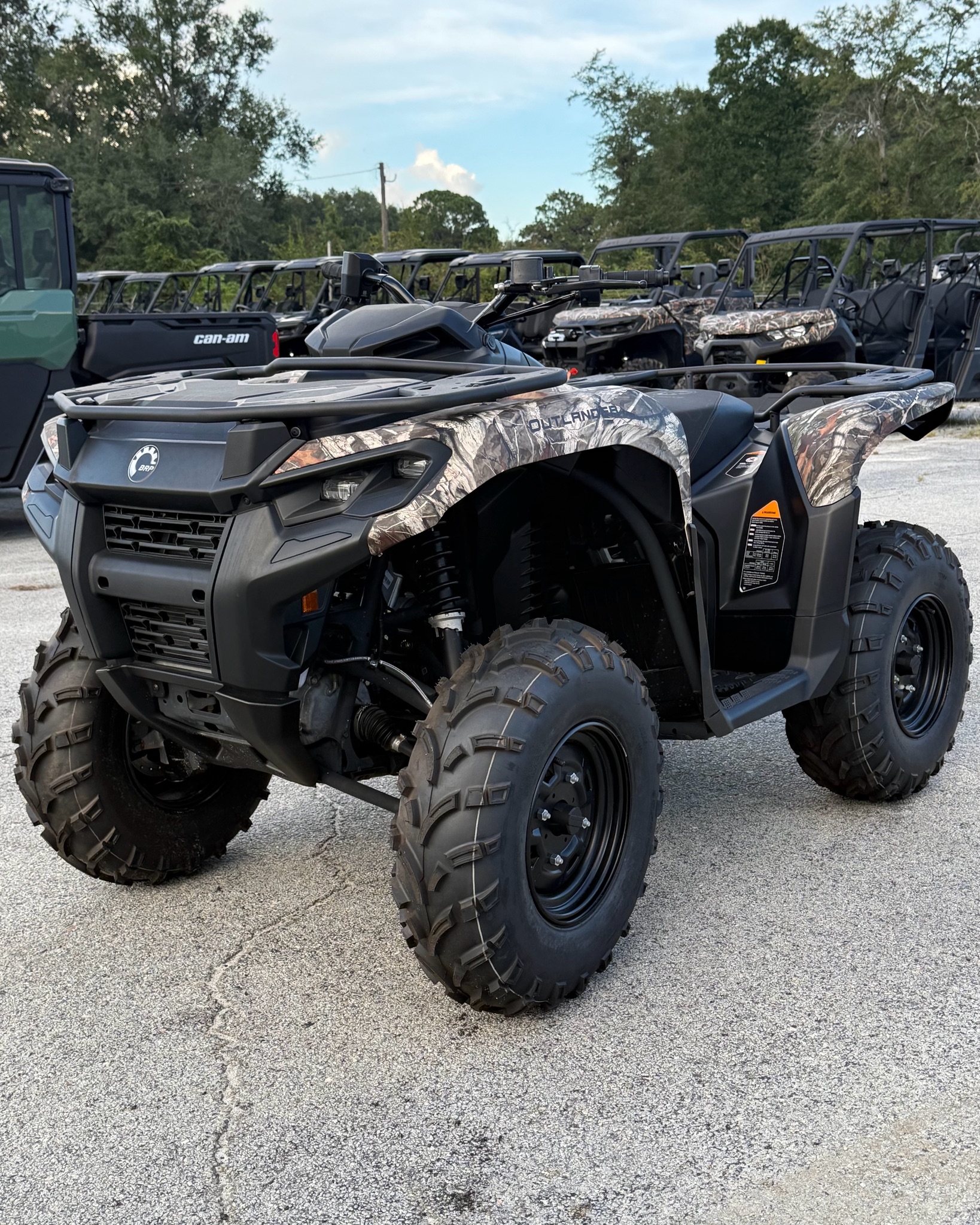 2026 Can-Am™ Outlander DPS 500 1