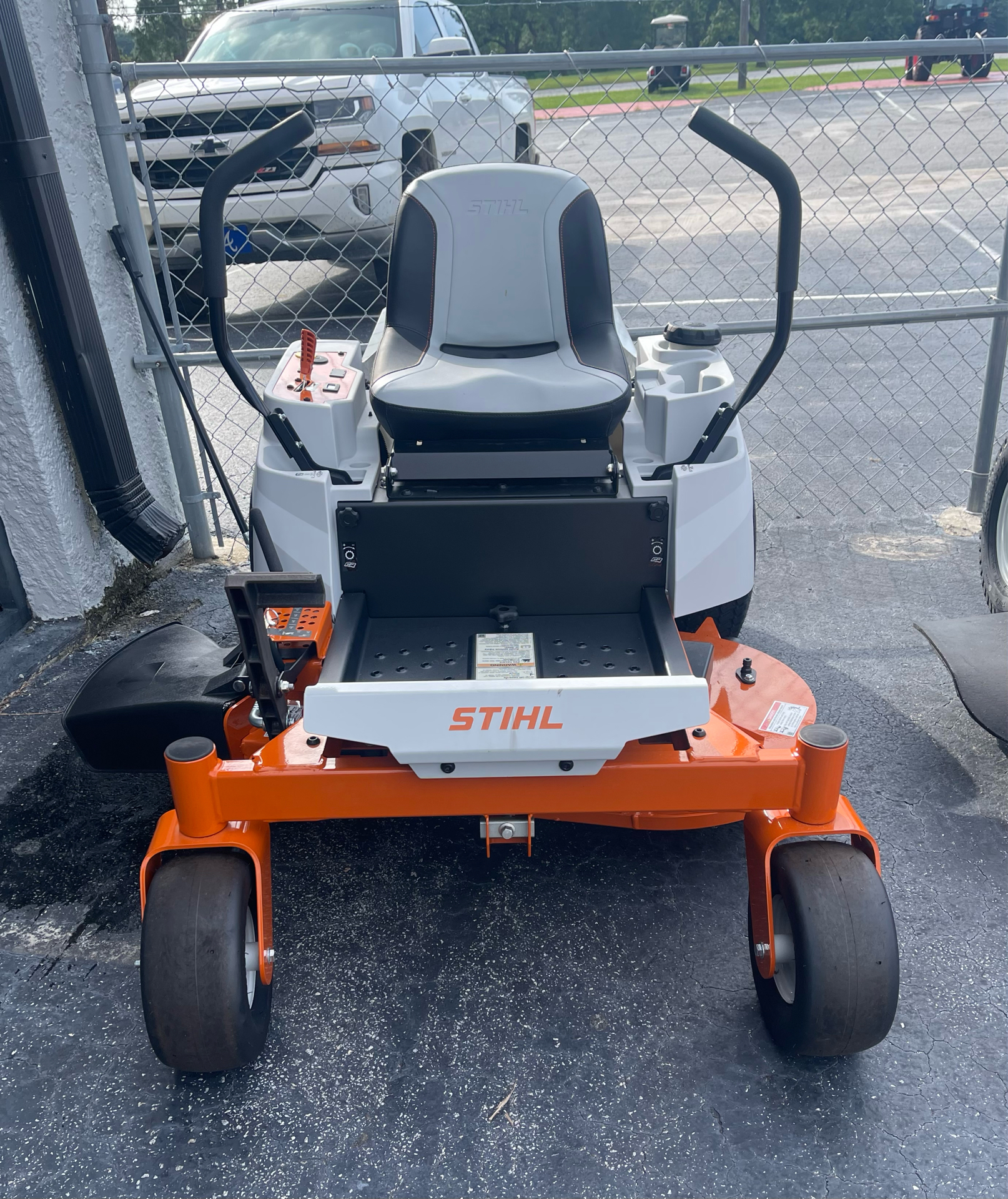 2024 Stihl RZ 142 42 Briggs Stratton 23 hp Lawn Mowers