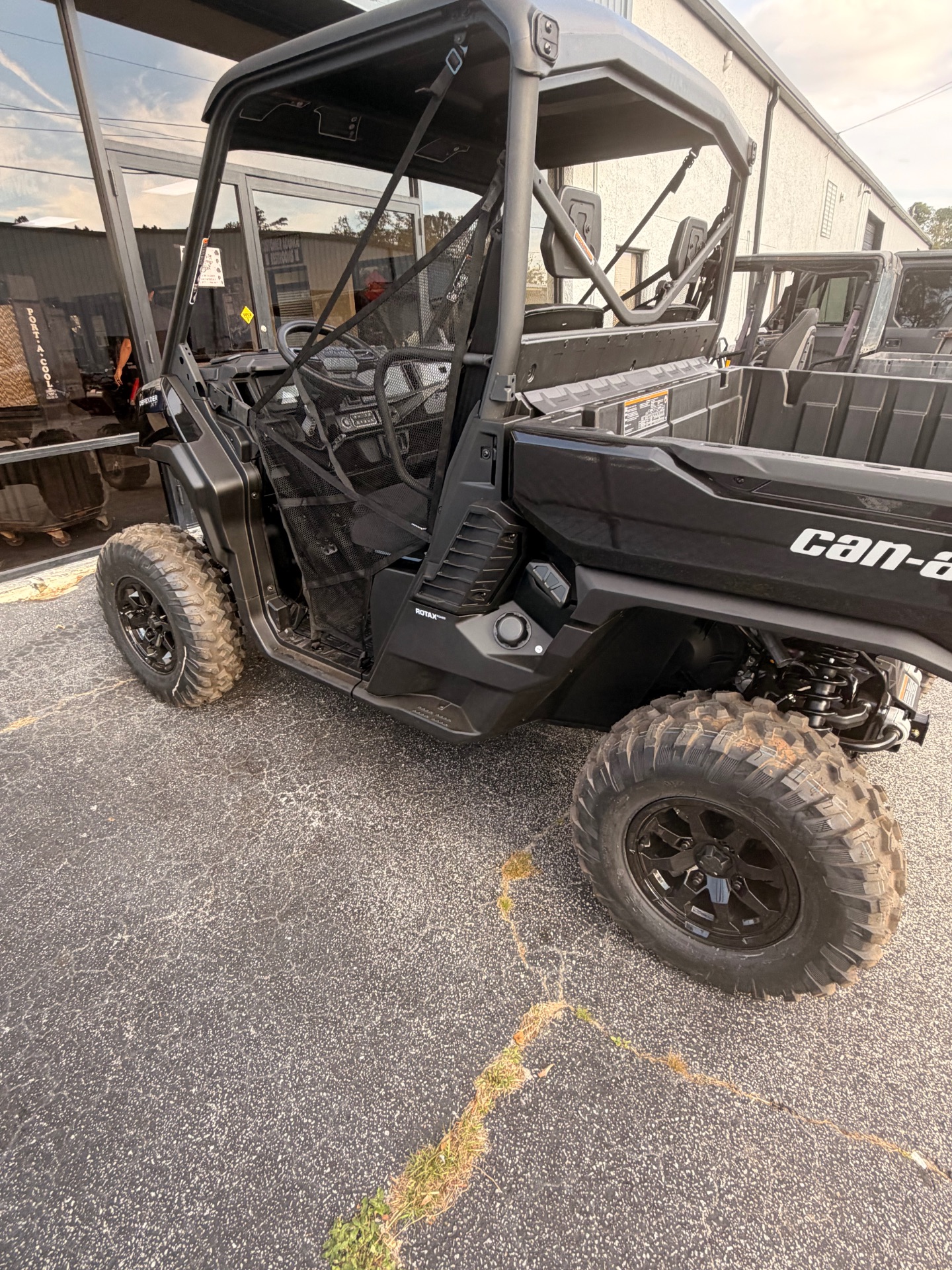 2026 Can-Am™ Defender XT HD11 4