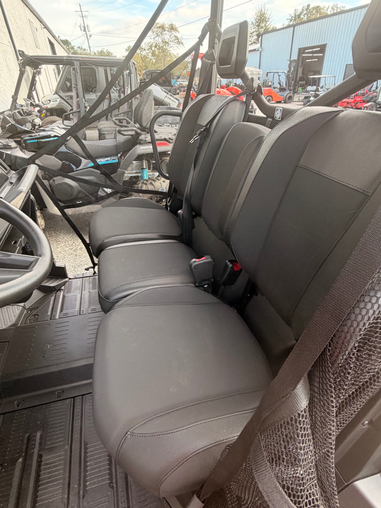 2026 Can-Am™ Defender XT HD11 5