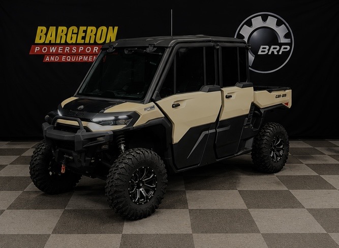 2026 Can-Am™ Defender MAX Limited HD11 1