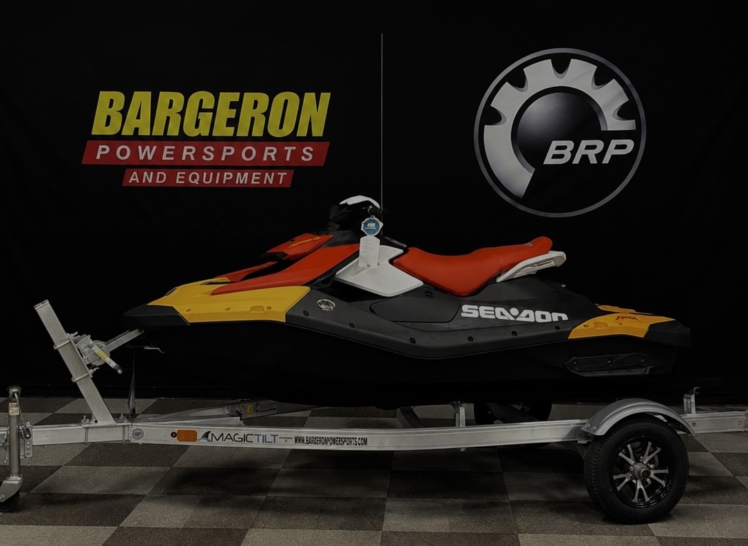 2026 Sea-Doo Spark for 3 90 hp + Convenience package with iBR a 1