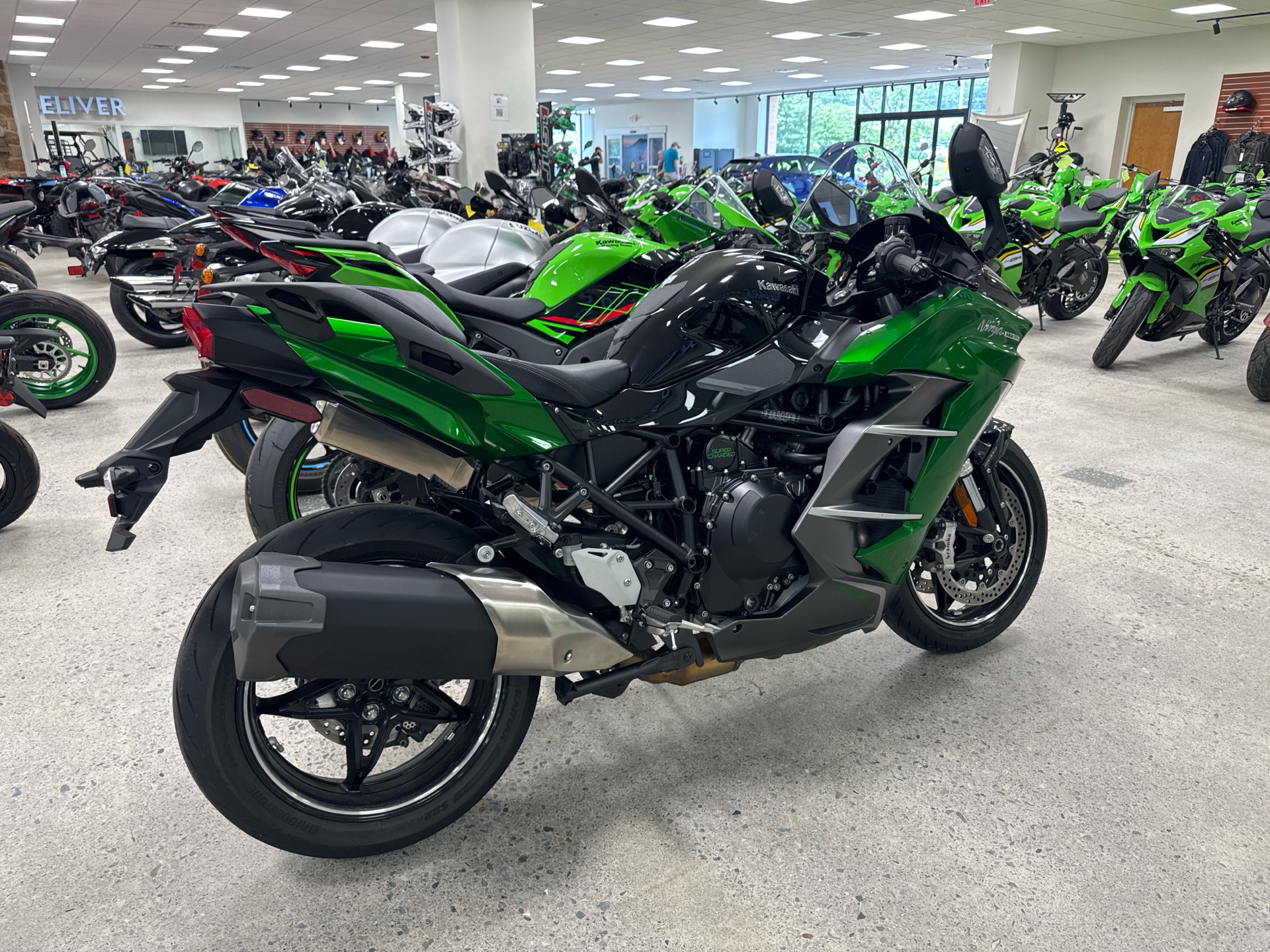 Used 2025 Kawasaki Ninja H2® SX SE ABS | Motorcycles in