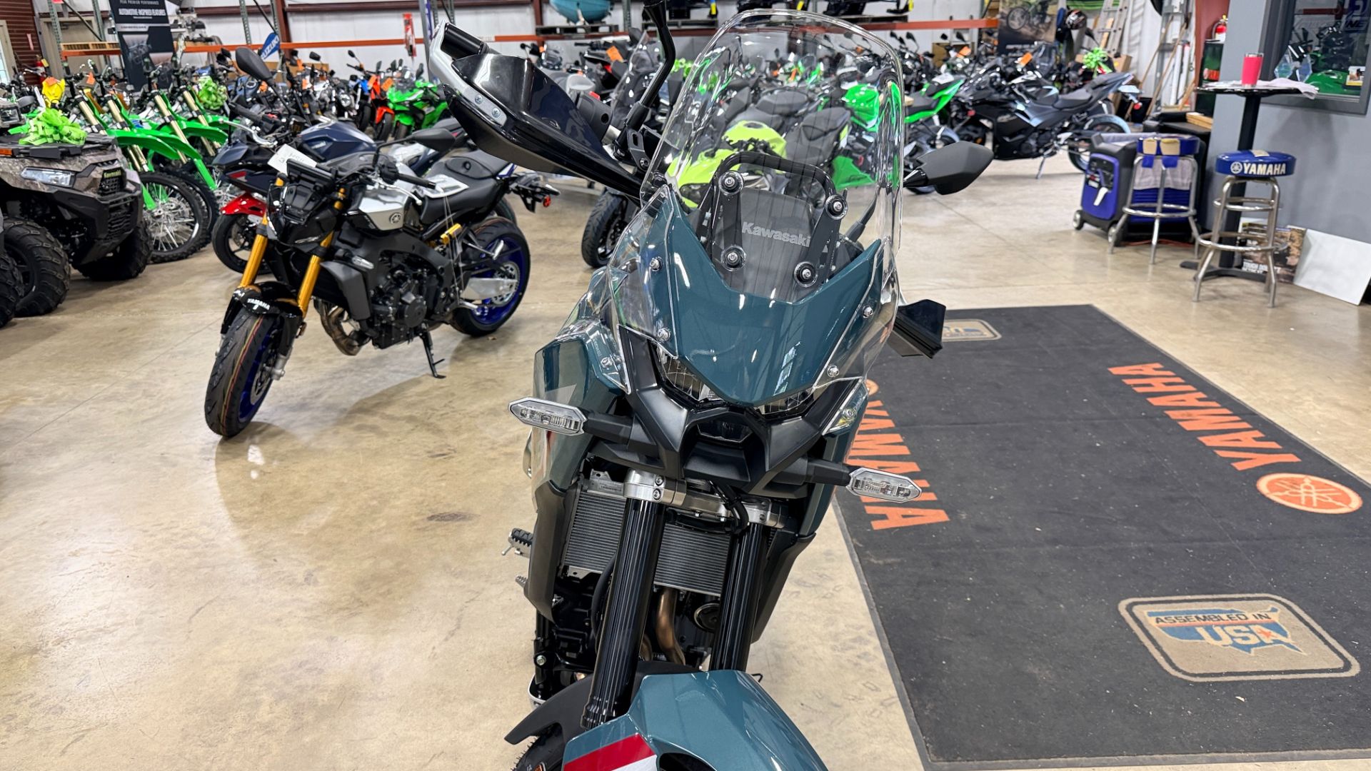 2026 Kawasaki KLE®500 SE ABS 4