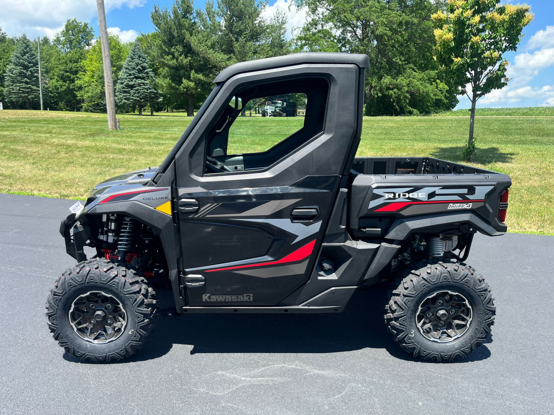 New 2025 Kawasaki RIDGE® XR Deluxe HVAC, Belvidere IL | Specs