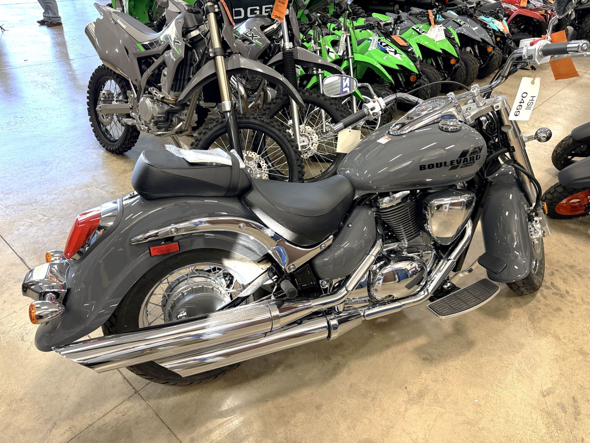 2025 Suzuki Boulevard C50 3