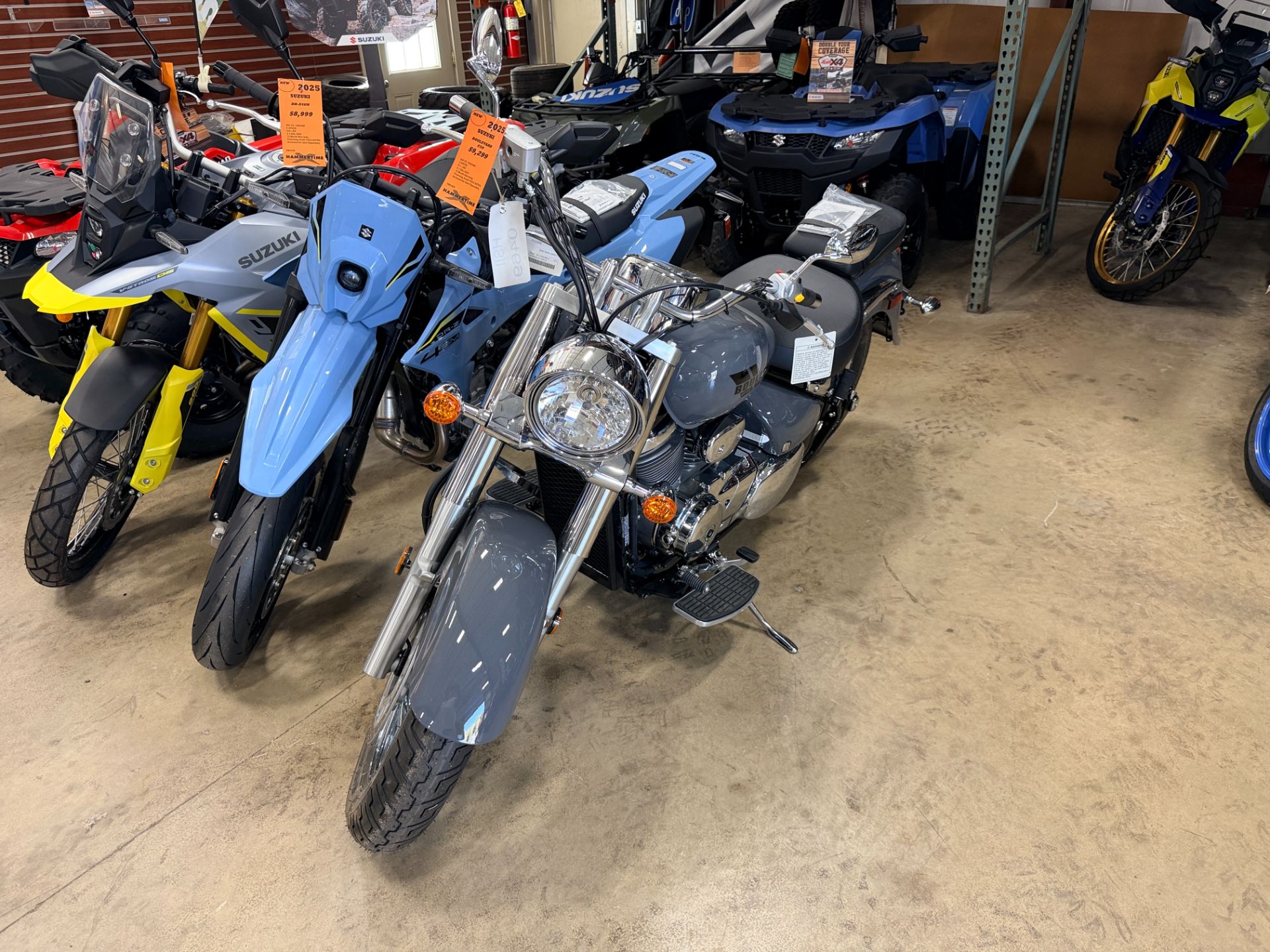 2025 Suzuki Boulevard C50 4