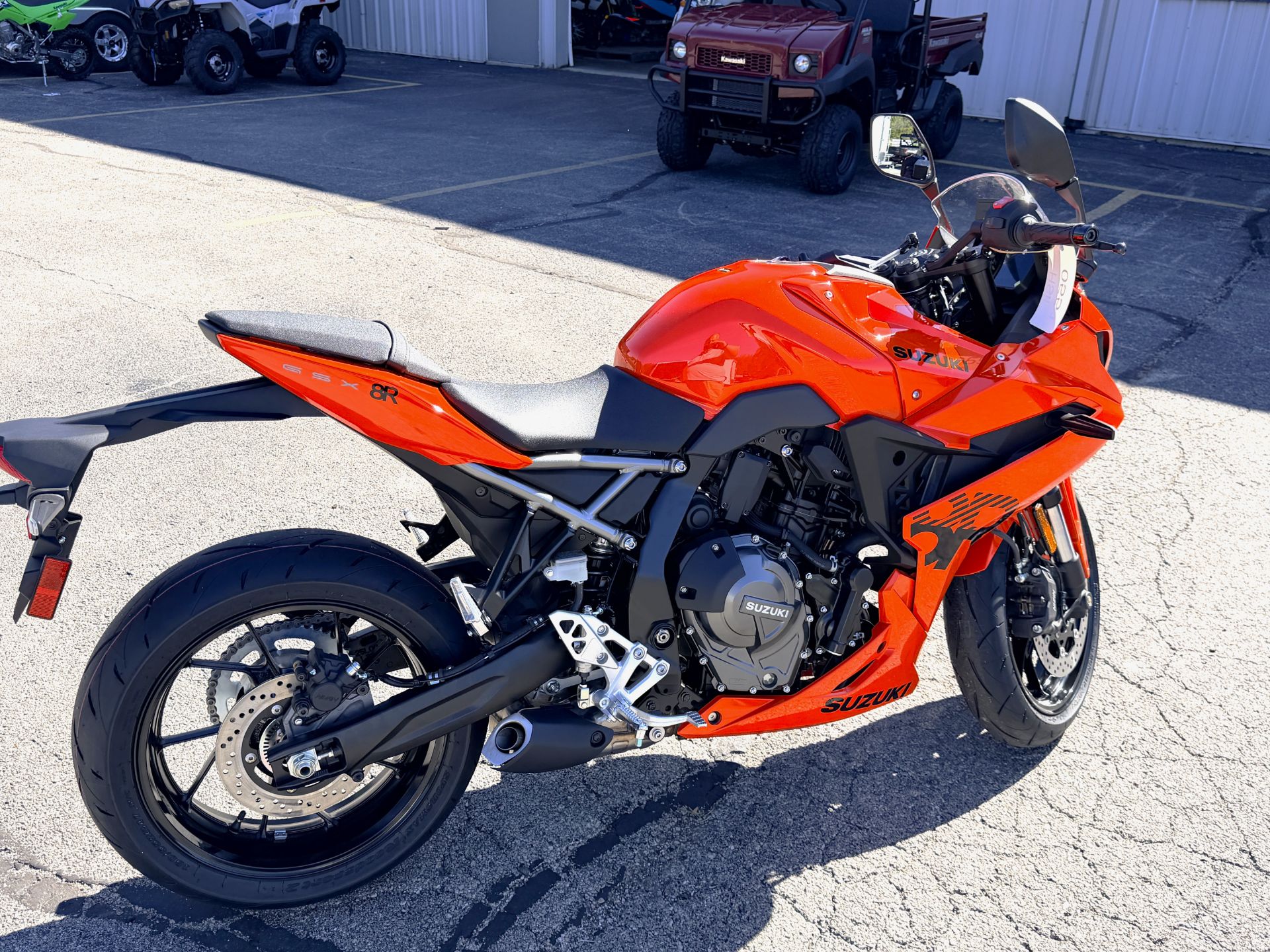 2026 Suzuki GSX-8R 3