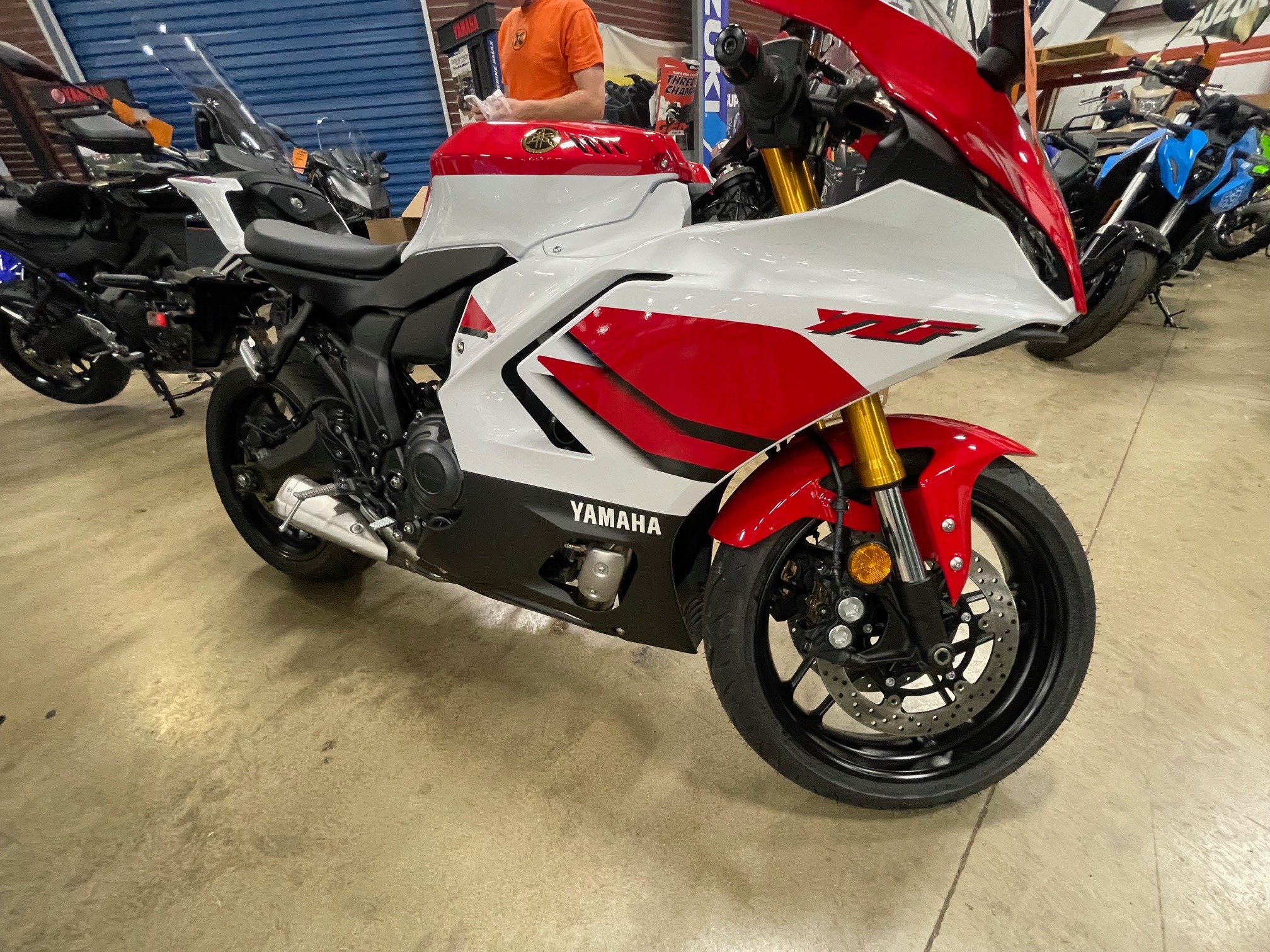 2026 Yamaha YZF-R7 4