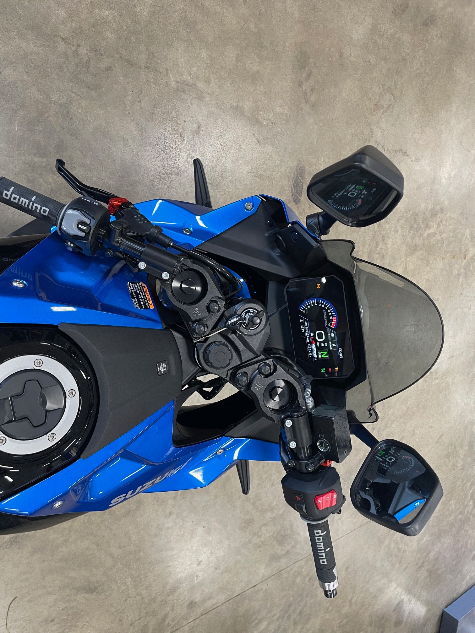 2024 Suzuki GSX-8R 6