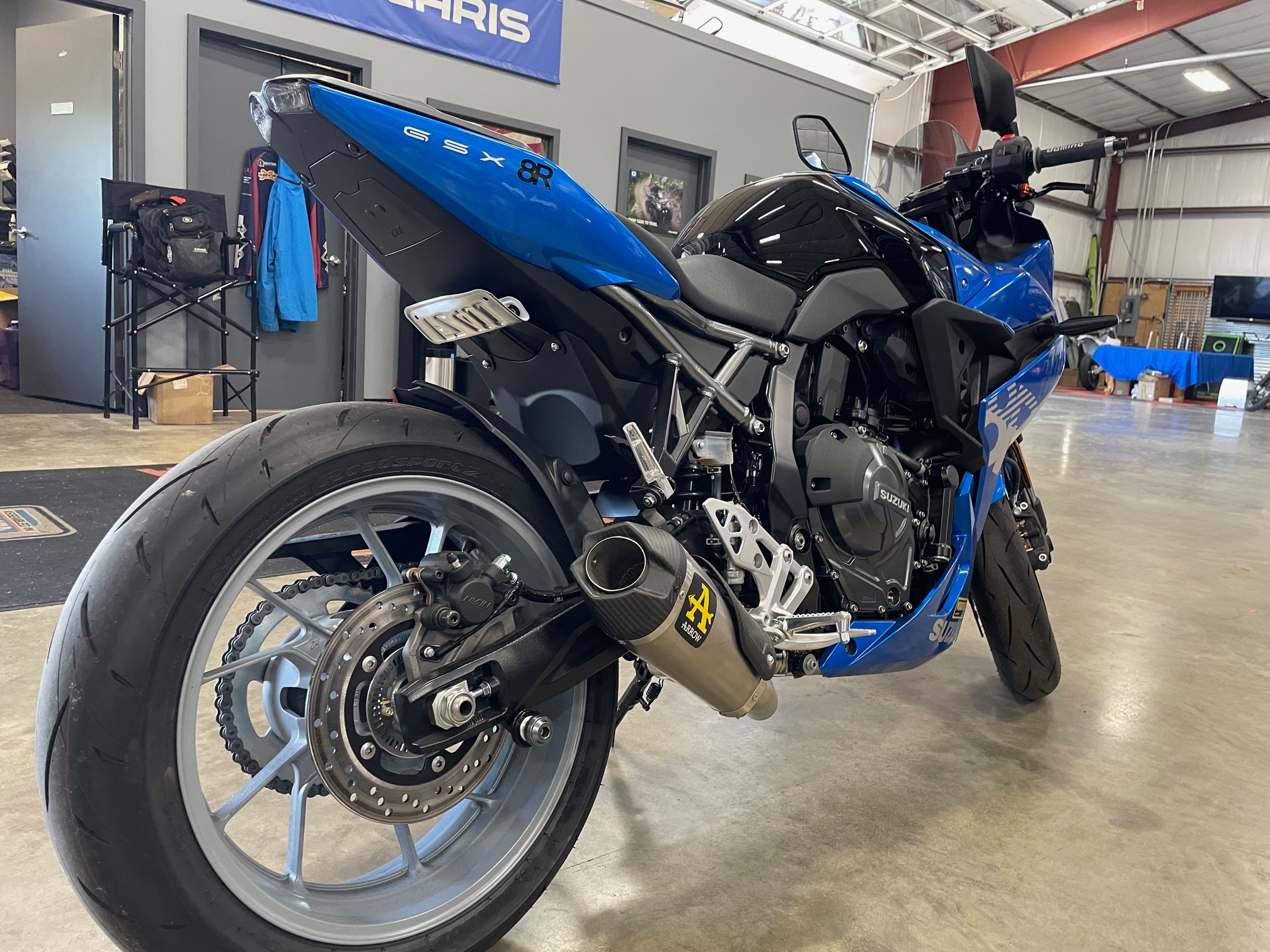 2024 Suzuki GSX-8R 3