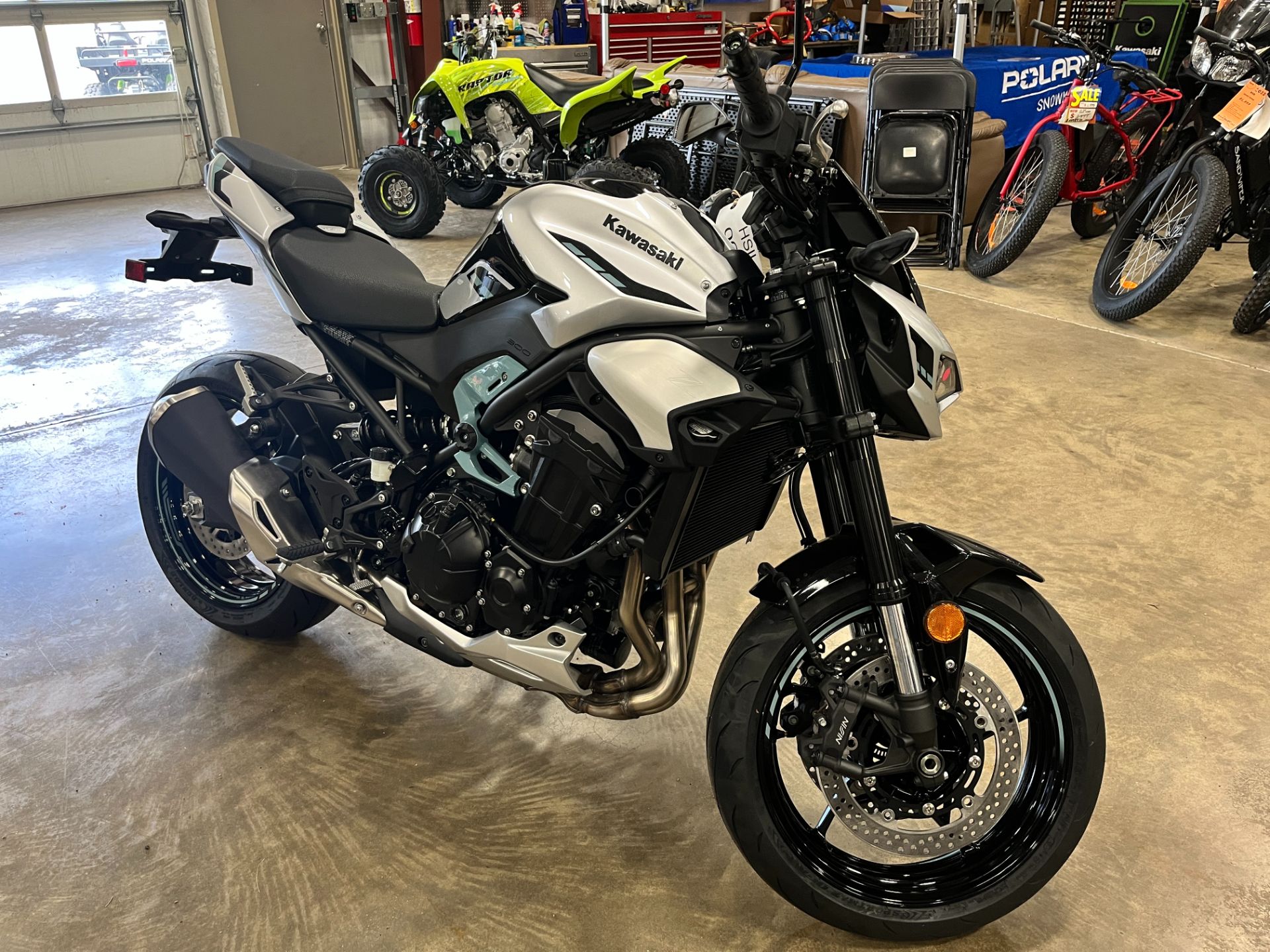 New 2025 Kawasaki Z900 ABS, Belvidere IL | Specs, Price, Photos