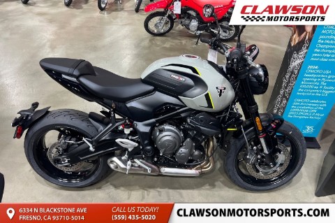 2026 Triumph Trident 660 — photo 1 of 25