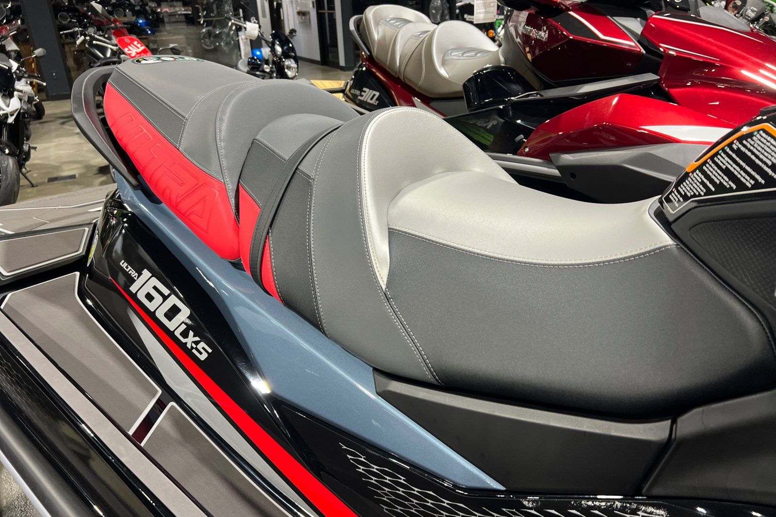 2026 Kawasaki Jet Ski® Ultra® 160LX-S 12
