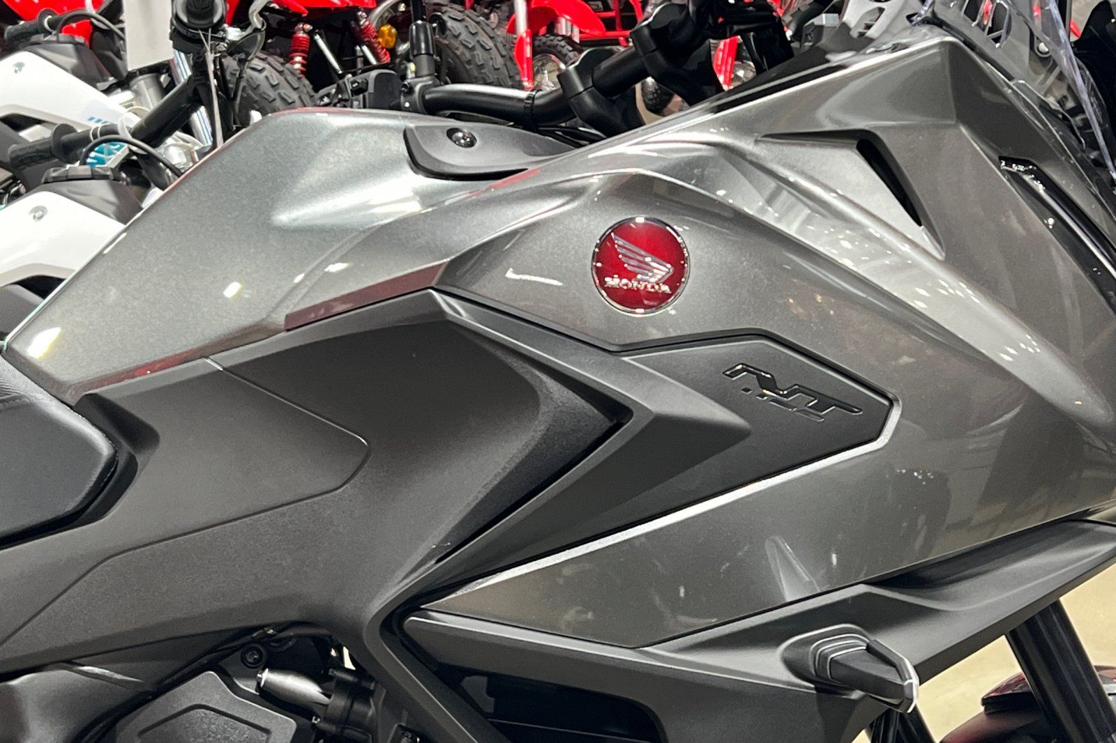 2026 Honda NT1100 DCT 7