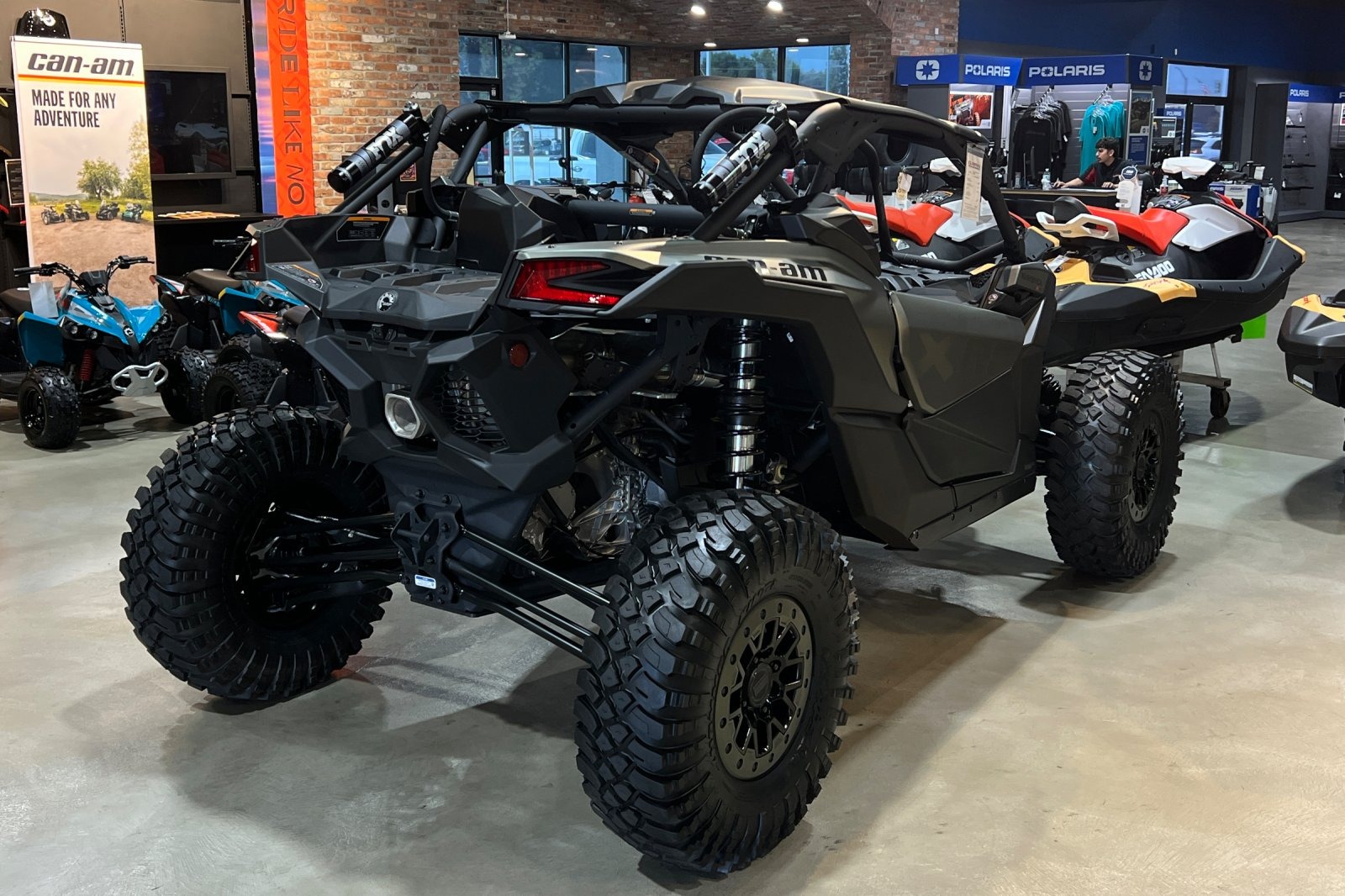 2026 Can-Am™ Maverick X3 X RC TURBO RR 72 6