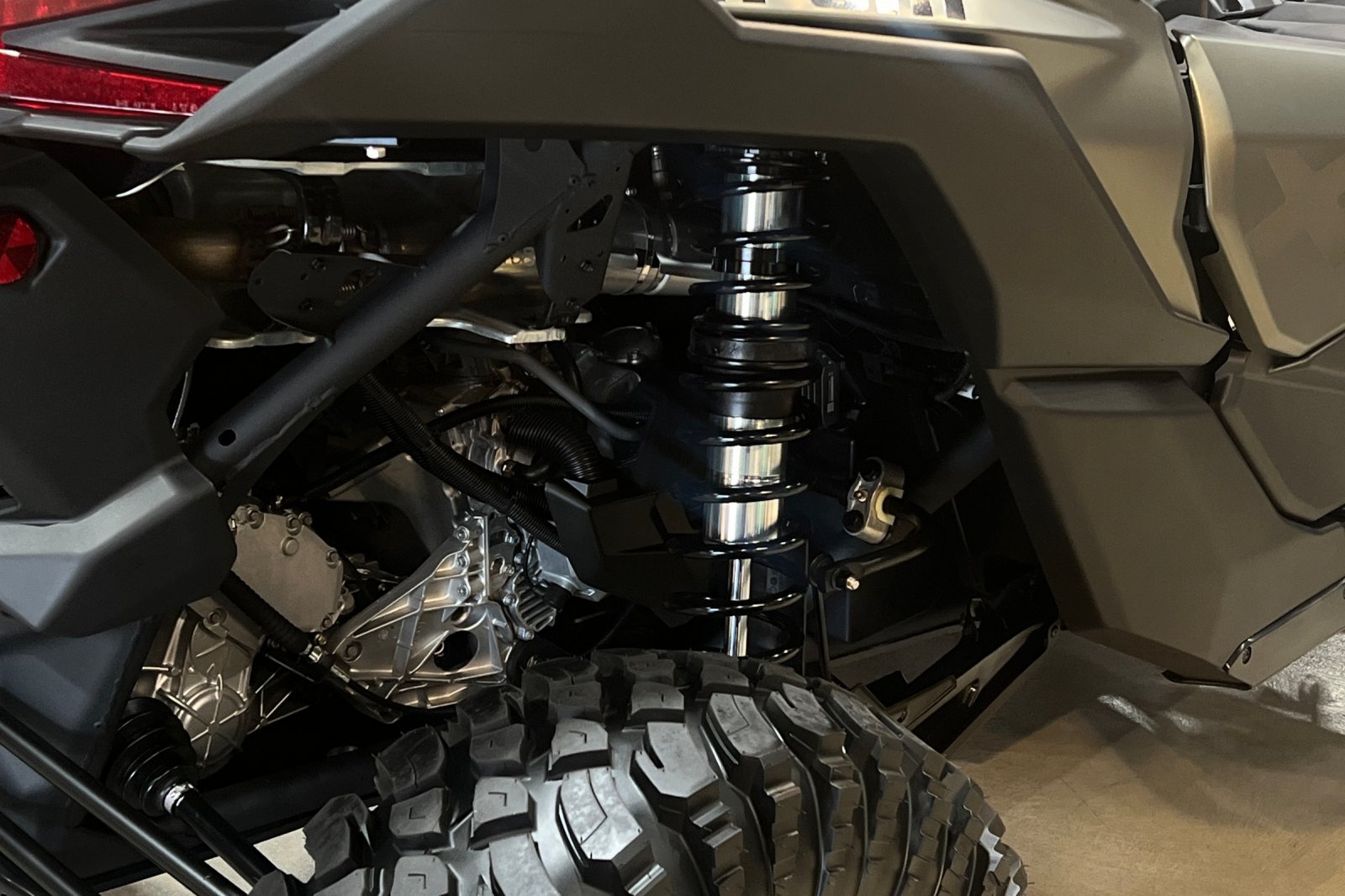 2026 Can-Am™ Maverick X3 X RC TURBO RR 72 10