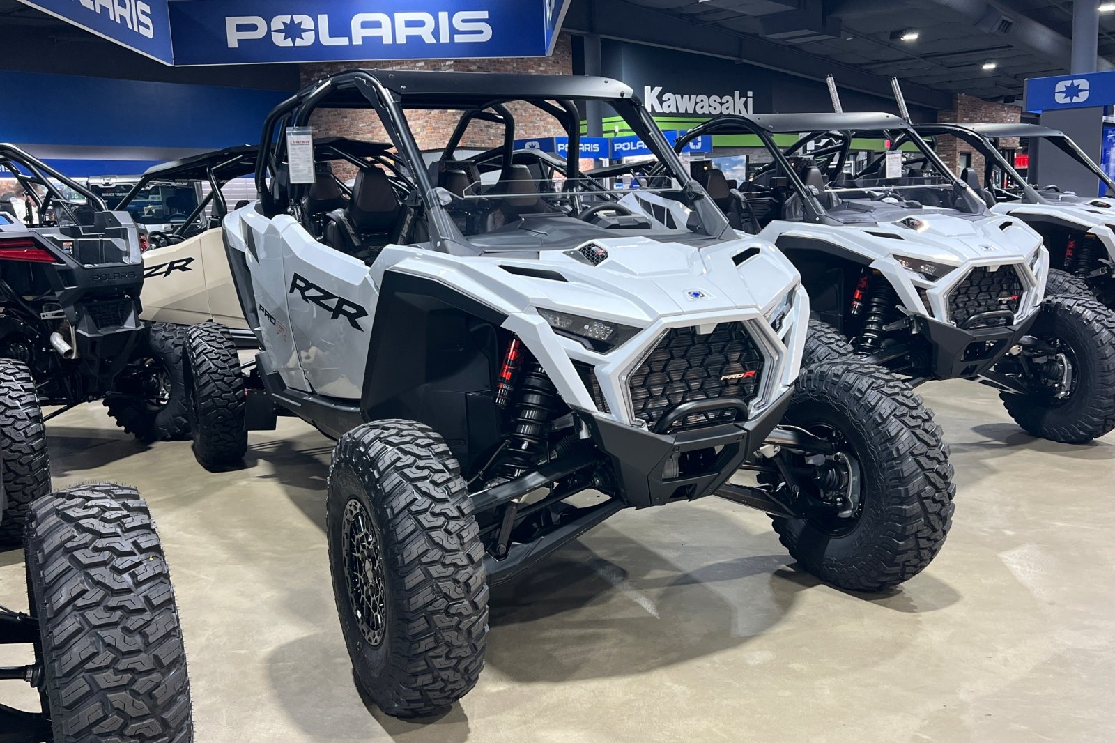 2026 Polaris RZR Pro R 4 Ultimate 3
