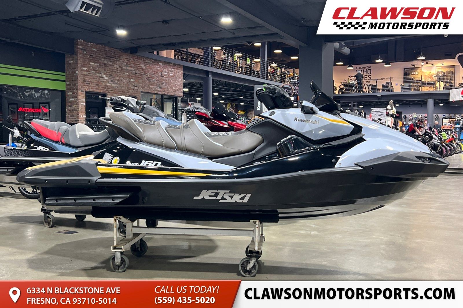 2026 Kawasaki Jet Ski® Ultra® 160LX 1