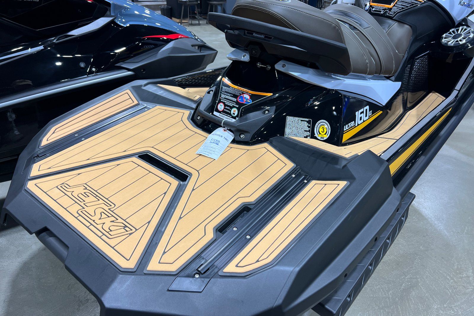 2026 Kawasaki Jet Ski® Ultra® 160LX 9