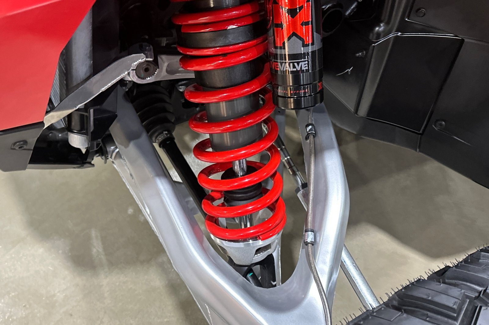 2026 Polaris RZR Pro R Ultimate 8