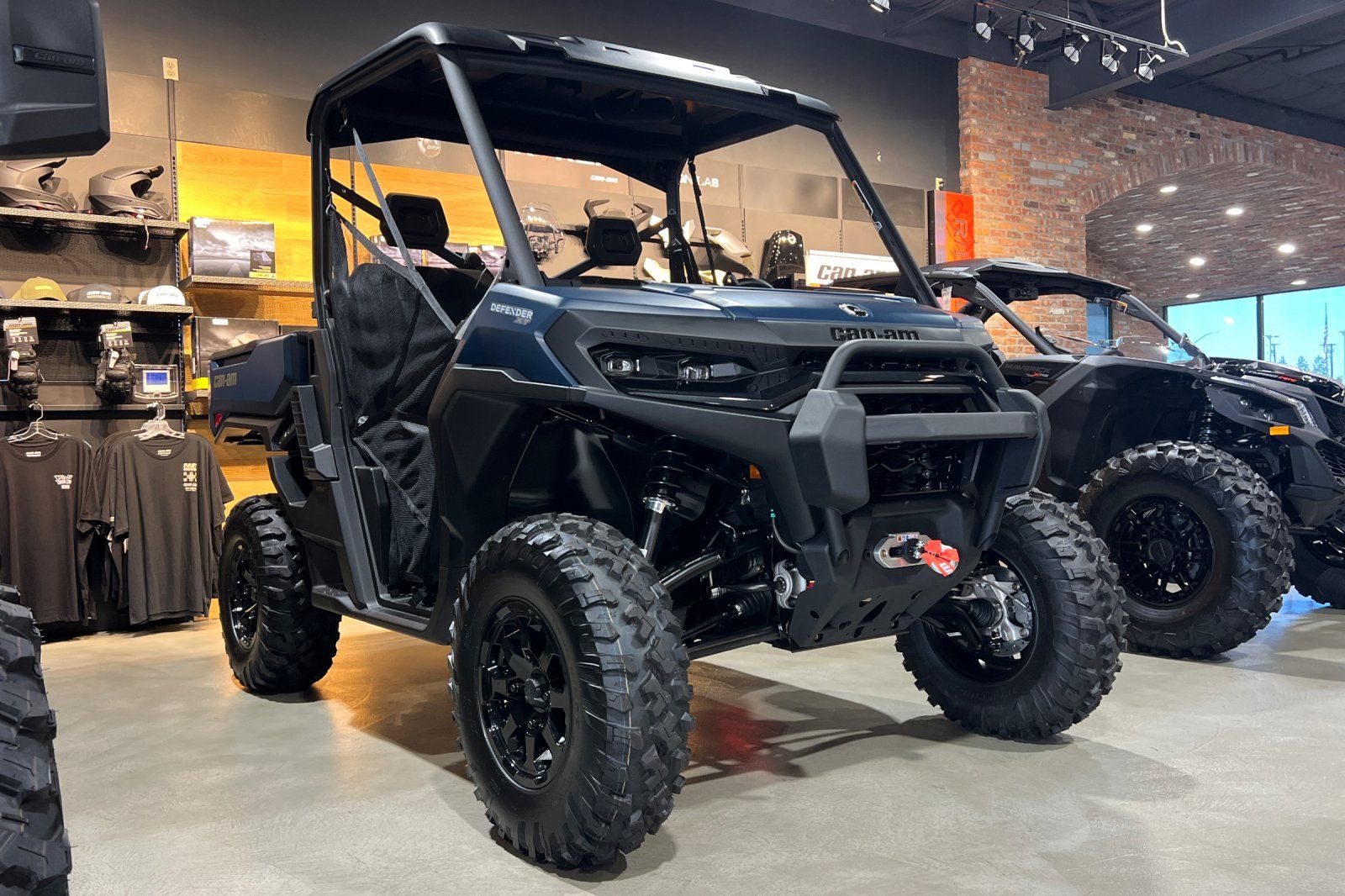 2026 Can-Am™ Defender XT HD11 with 10.25 in. touchscreen displa 3