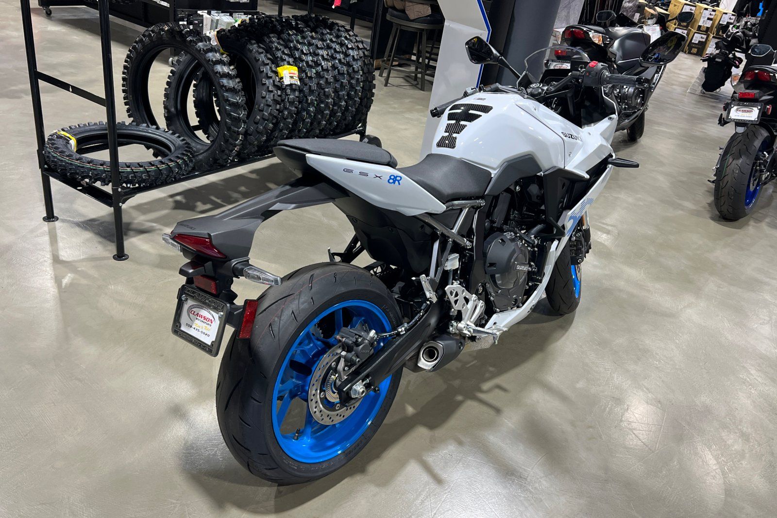 New 2026 Suzuki GSX-8R, Fresno CA | Specs, Price, Photos | Pearl