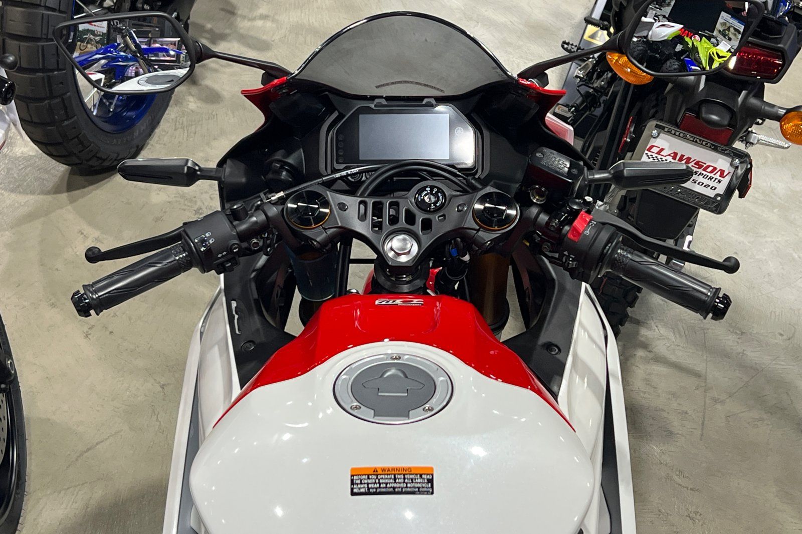2026 Yamaha YZF-R3 11