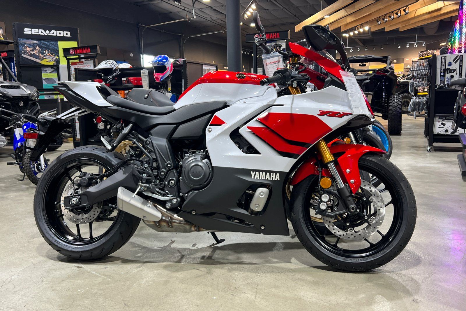 New 2026 Yamaha YZF-R7, Fresno CA | Specs, Price, Photos | 70th
