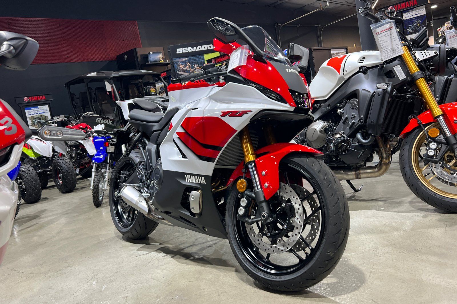 2026 Yamaha YZF-R7 3