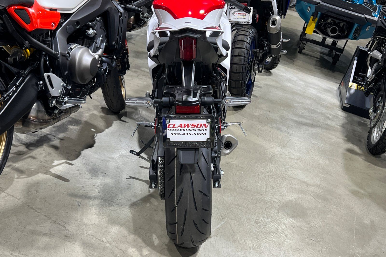 2026 Yamaha YZF-R7 5