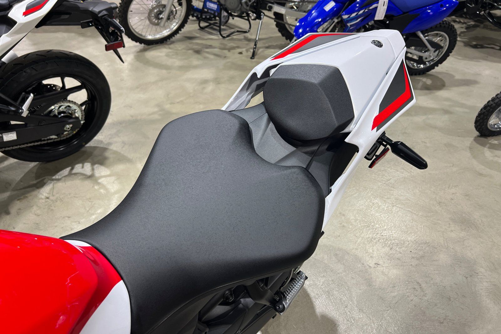 2026 Yamaha YZF-R7 10
