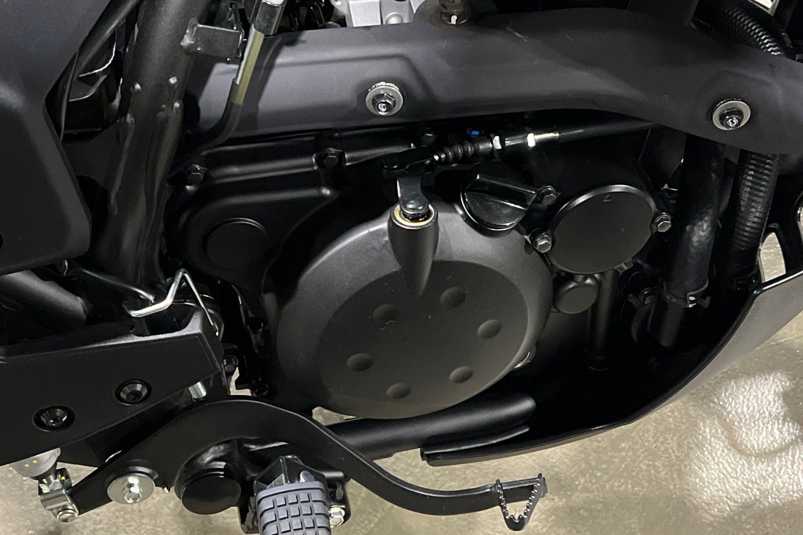 2026 Kawasaki KLR®650 S ABS 9