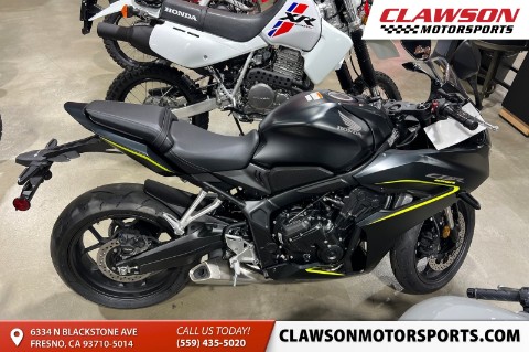 2026 Honda CBR650R E-Clutch
