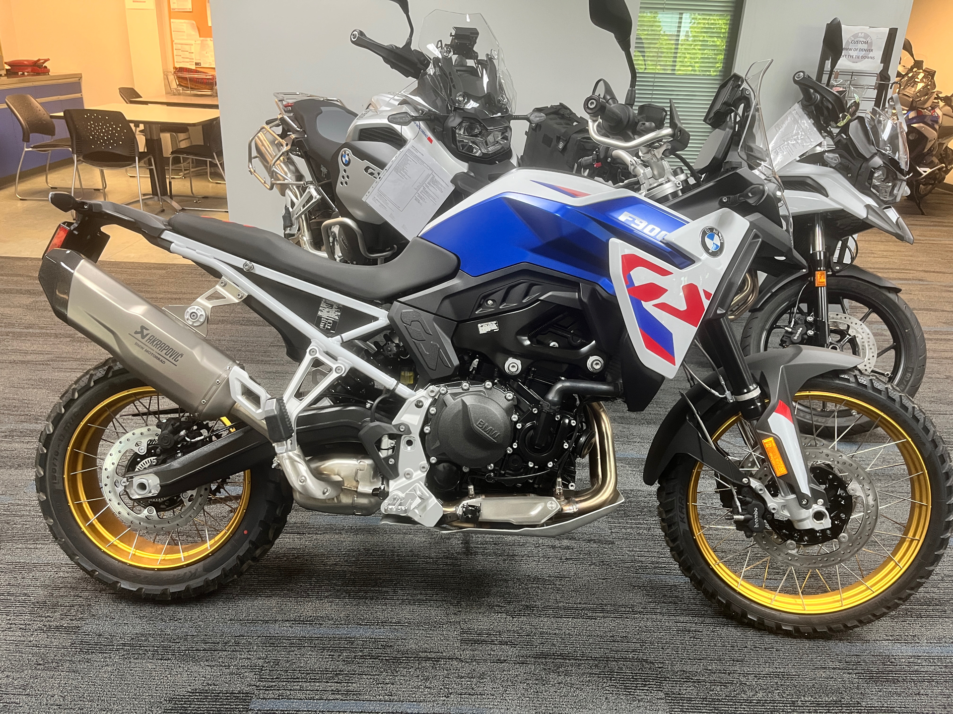 2025 BMW F 900 GS