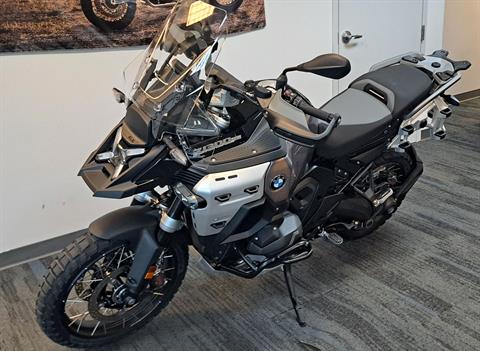 BMW Super Tech グラベルバイク Old but gold 😍 BMW Super Tech 🤯 - YouTube