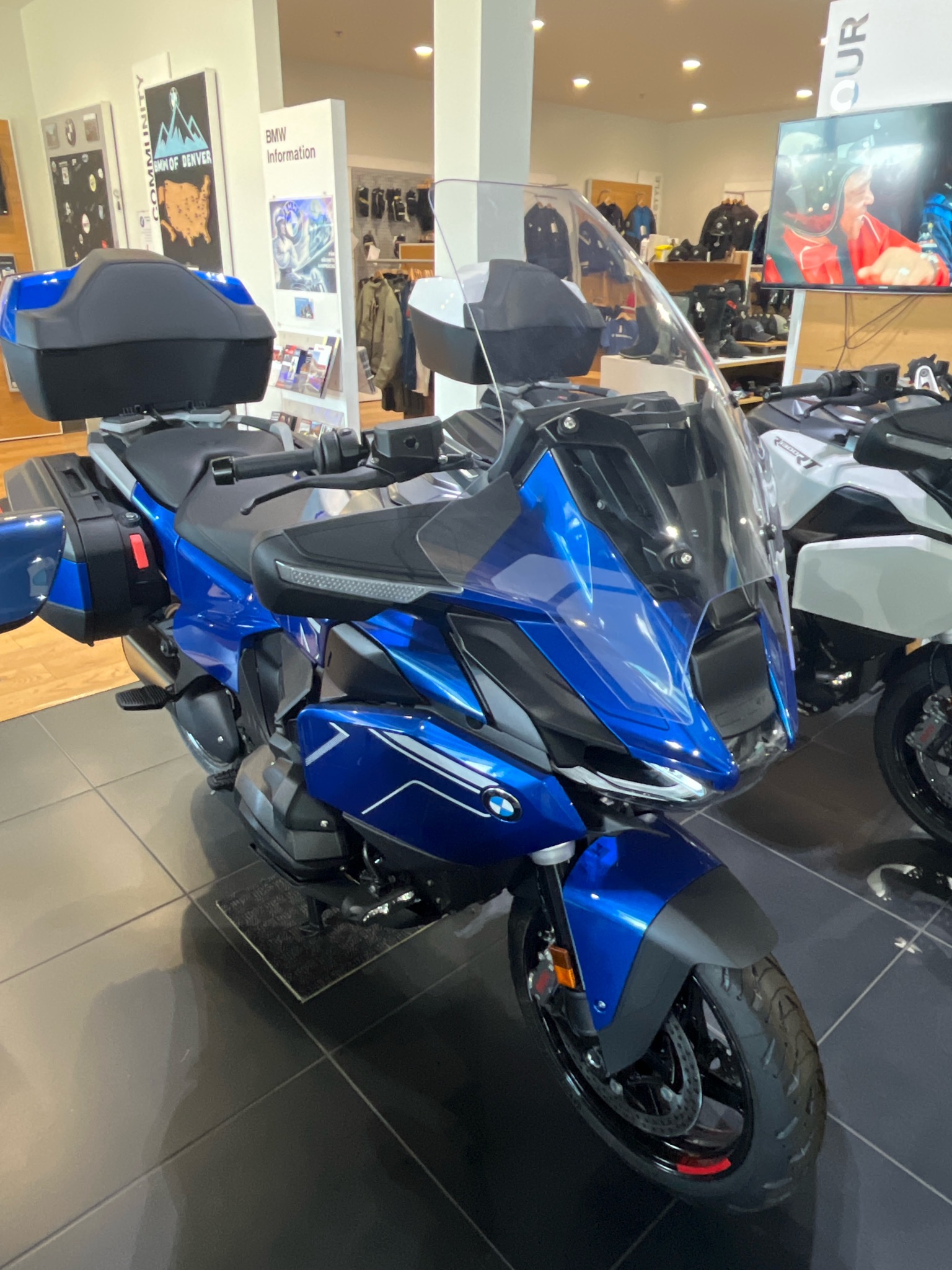2026 BMW R 1300 RT