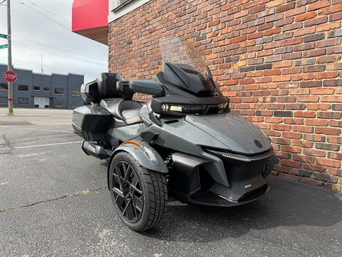2027 Can-Am Spyder RT Sea-to-Sky — photo 1 of 8