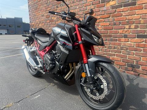 2026 Honda CB750 Hornet E-Clutch — photo 1 of 14