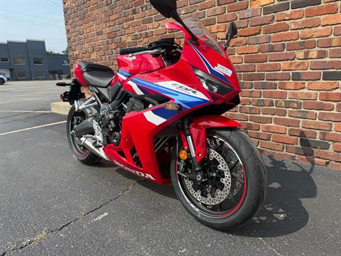 2026 Honda CBR650R E-Clutch — photo 1 of 19