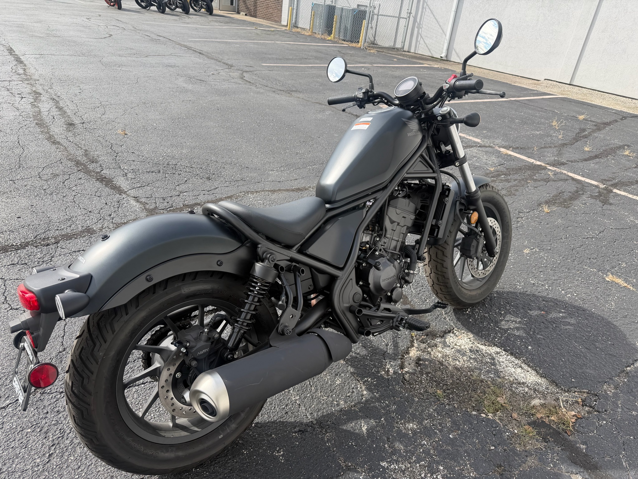 2025 Honda Rebel 300 6