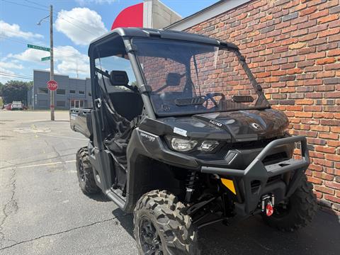 2025 Can-Am Defender XT HD10