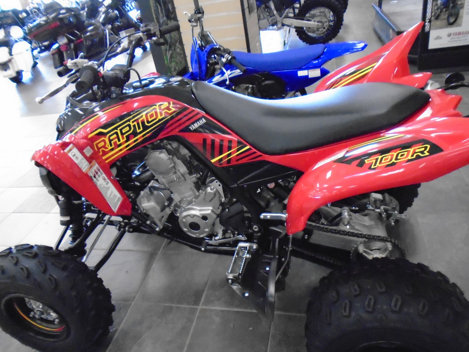 New 2025 Yamaha Raptor 700R SE Red Black ATVs in Shawnee OK N/A