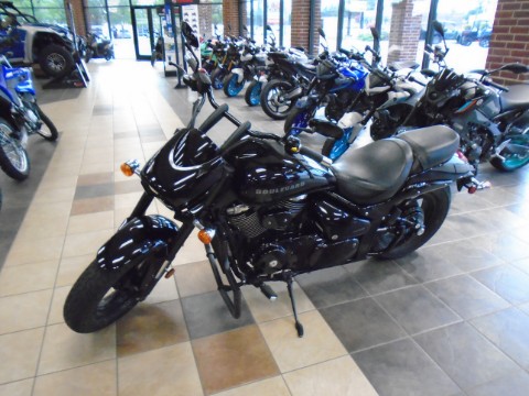 2017 Suzuki Boulevard M50 — photo 1 of 9